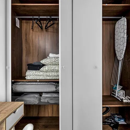 Lägenhet Rondo Onz - 11th Floor, Location, Metro - By Rentujemy *