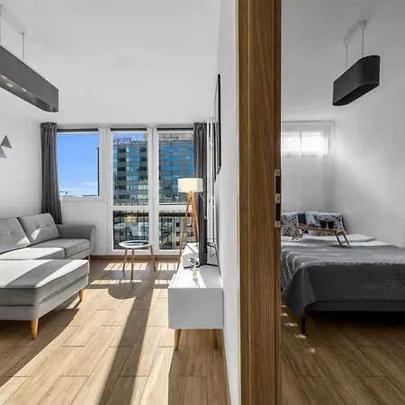 Appartamento Rondo Onz - 11th Floor, Location, Metro - By Rentujemy Varsavia